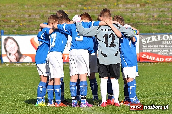Zdjęcie w galerii na portalu naszraciborz.pl: Młodziki: Trzy punkty zostały w Raciborzu wiadomości z regionu