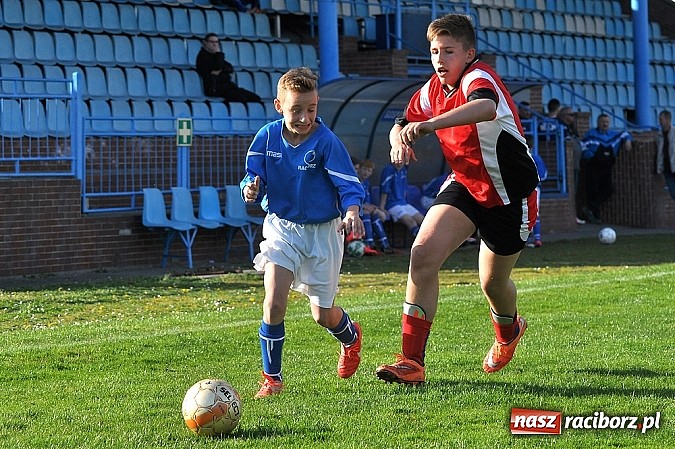 Zdjęcie w galerii na portalu naszraciborz.pl: Młodziki: Trzy punkty zostały w Raciborzu wiadomości z regionu