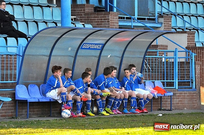 Zdjęcie w galerii na portalu naszraciborz.pl: Młodziki: Trzy punkty zostały w Raciborzu wiadomości z regionu