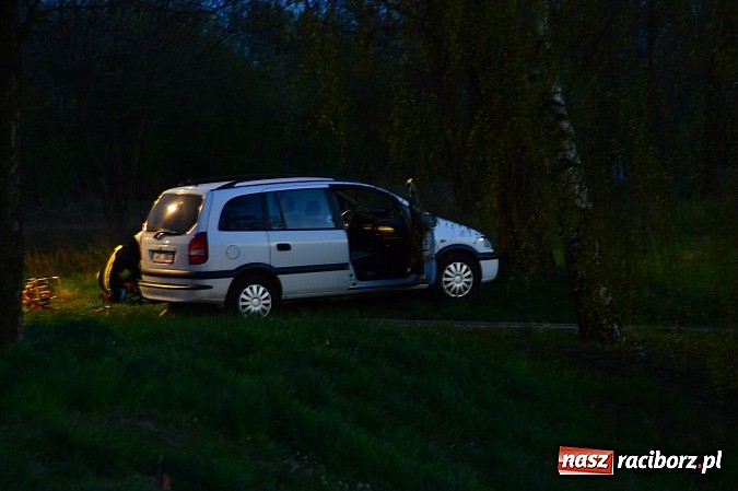 Zdjęcie w galerii na portalu naszraciborz.pl: Krzanowiccy ochotnicy z OSP wzięli udział w ćwiczeniach wiadomości z regionu