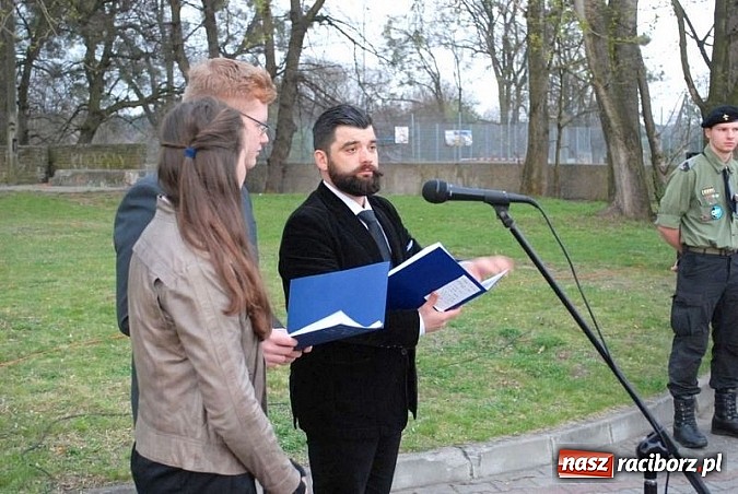 Zdjęcie w galerii na portalu naszraciborz.pl: Uroczystości pod Dębem Katyńskim  wiadomości z regionu