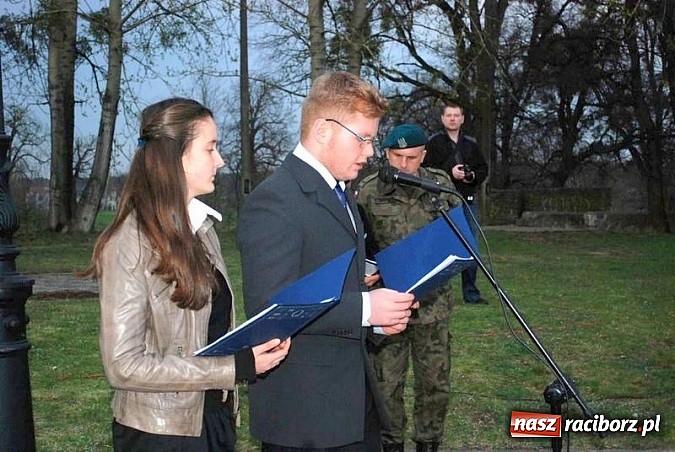 Zdjęcie w galerii na portalu naszraciborz.pl: Uroczystości pod Dębem Katyńskim  wiadomości z regionu