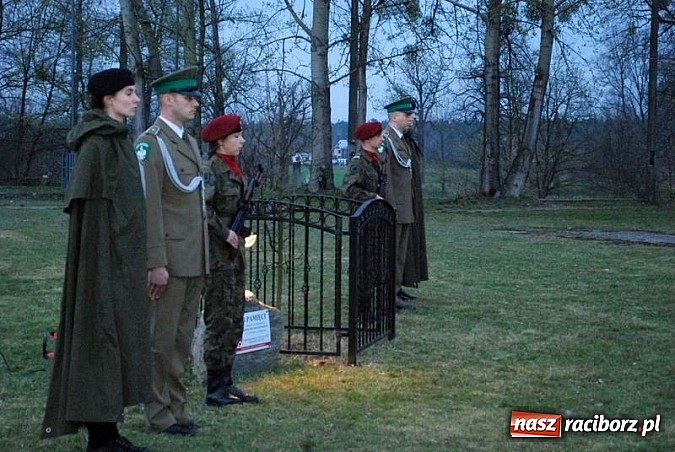 Zdjęcie w galerii na portalu naszraciborz.pl: Uroczystości pod Dębem Katyńskim  wiadomości z regionu