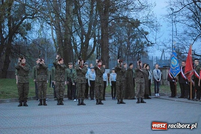 Zdjęcie w galerii na portalu naszraciborz.pl: Uroczystości pod Dębem Katyńskim  wiadomości z regionu