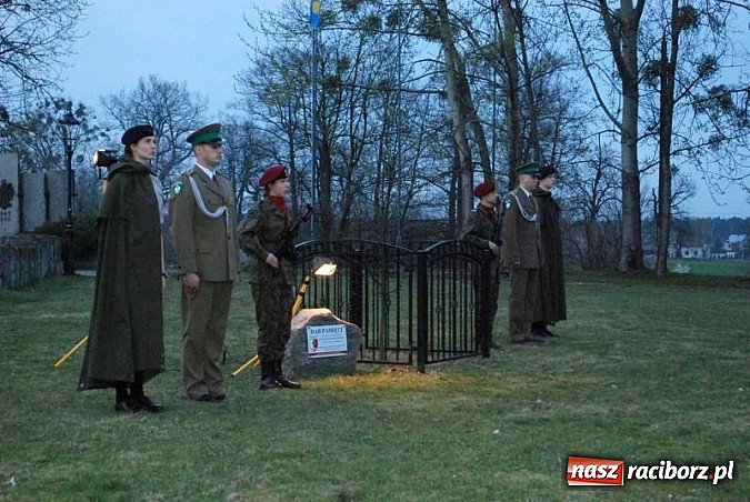 Zdjęcie w galerii na portalu naszraciborz.pl: Uroczystości pod Dębem Katyńskim  wiadomości z regionu