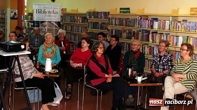 Zdjęcie w galerii na portalu naszraciborz.pl: Spotkanie z seniorami w raciborskiej bibliotece  wiadomości z regionu