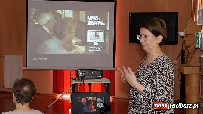 Zdjęcie w galerii na portalu naszraciborz.pl: Spotkanie z seniorami w raciborskiej bibliotece  wiadomości z regionu