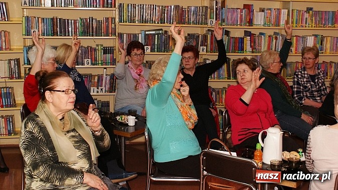 Zdjęcie w galerii na portalu naszraciborz.pl: Spotkanie z seniorami w raciborskiej bibliotece  wiadomości z regionu