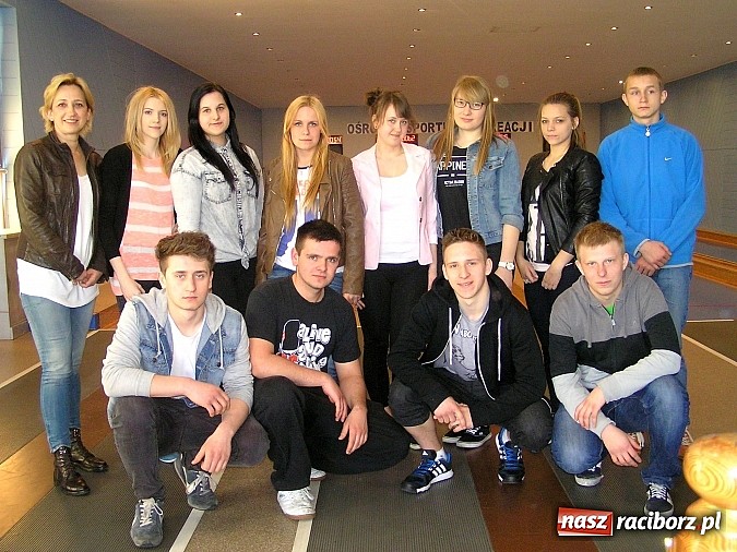 Zdjęcie w galerii na portalu naszraciborz.pl: Turniej w kręgle klasyczne szkół ponadgimnazjalnych wiadomości z regionu