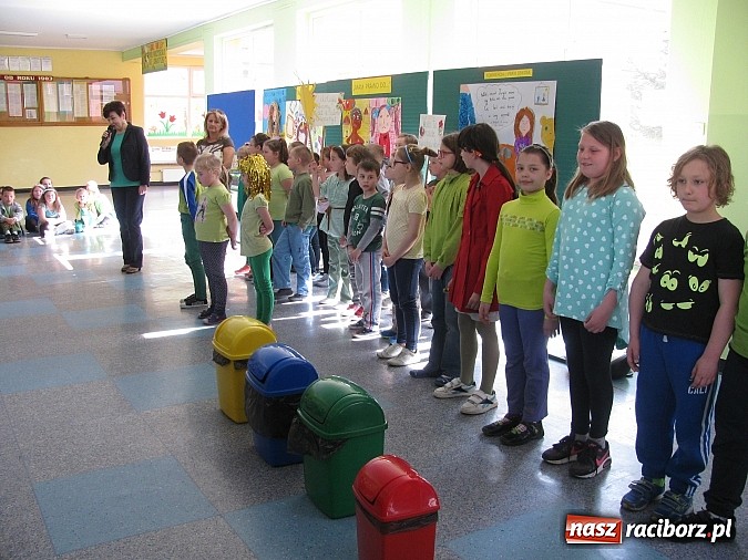 Zdjęcie w galerii na portalu naszraciborz.pl: Dzień Ziemi w Szkole Podstawowej nr 15  wiadomości z regionu