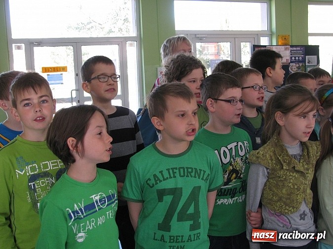 Zdjęcie w galerii na portalu naszraciborz.pl: Dzień Ziemi w Szkole Podstawowej nr 15  wiadomości z regionu
