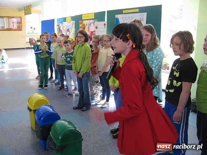 Zdjęcie w galerii na portalu naszraciborz.pl: Dzień Ziemi w Szkole Podstawowej nr 15  wiadomości z regionu