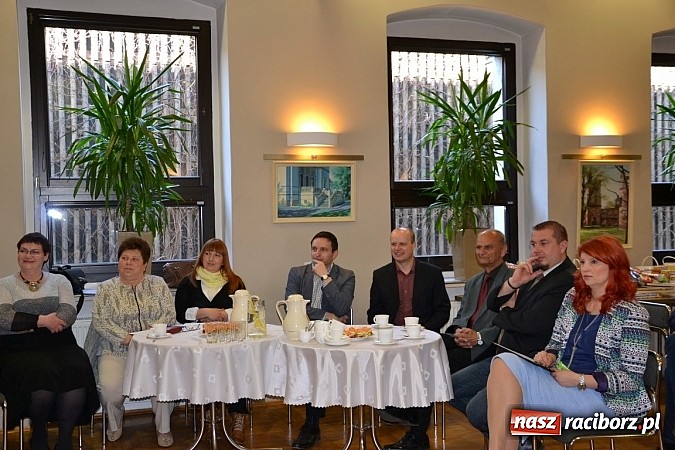 Zdjęcie w galerii na portalu naszraciborz.pl: XXIII Międzynarodowy Przegląd Teatrzyków Przedszkolnych w Tworkowie - FOTOREPORTAŻ wiadomości z regionu