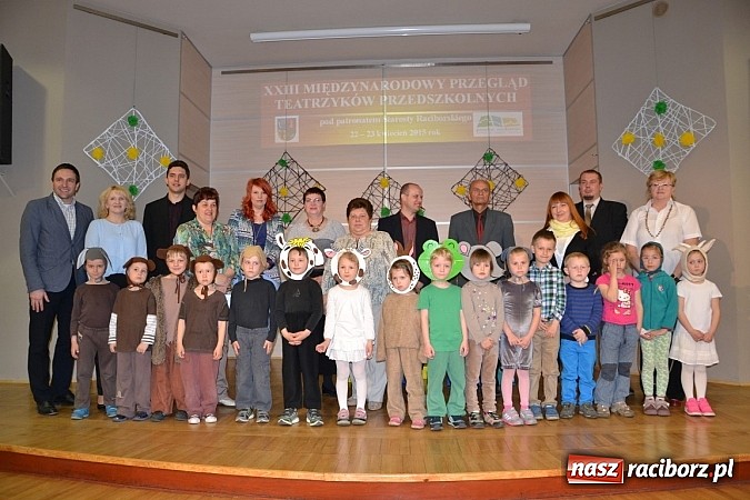 Zdjęcie w galerii na portalu naszraciborz.pl: XXIII Międzynarodowy Przegląd Teatrzyków Przedszkolnych w Tworkowie - FOTOREPORTAŻ wiadomości z regionu