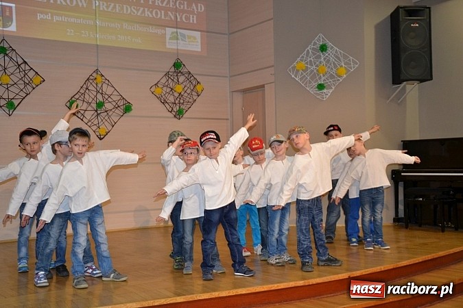 Zdjęcie w galerii na portalu naszraciborz.pl: XXIII Międzynarodowy Przegląd Teatrzyków Przedszkolnych w Tworkowie - FOTOREPORTAŻ wiadomości z regionu