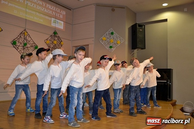 Zdjęcie w galerii na portalu naszraciborz.pl: XXIII Międzynarodowy Przegląd Teatrzyków Przedszkolnych w Tworkowie - FOTOREPORTAŻ wiadomości z regionu