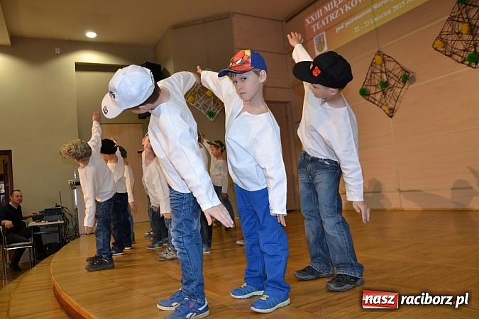 Zdjęcie w galerii na portalu naszraciborz.pl: XXIII Międzynarodowy Przegląd Teatrzyków Przedszkolnych w Tworkowie - FOTOREPORTAŻ wiadomości z regionu