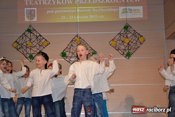 Zdjęcie w galerii na portalu naszraciborz.pl: XXIII Międzynarodowy Przegląd Teatrzyków Przedszkolnych w Tworkowie - FOTOREPORTAŻ wiadomości z regionu