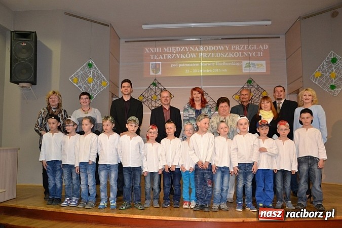 Zdjęcie w galerii na portalu naszraciborz.pl: XXIII Międzynarodowy Przegląd Teatrzyków Przedszkolnych w Tworkowie - FOTOREPORTAŻ wiadomości z regionu
