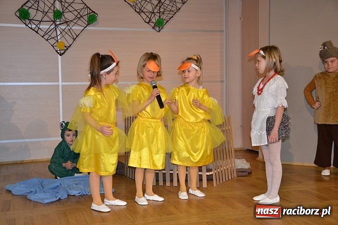 Zdjęcie w galerii na portalu naszraciborz.pl: XXIII Międzynarodowy Przegląd Teatrzyków Przedszkolnych w Tworkowie - FOTOREPORTAŻ wiadomości z regionu