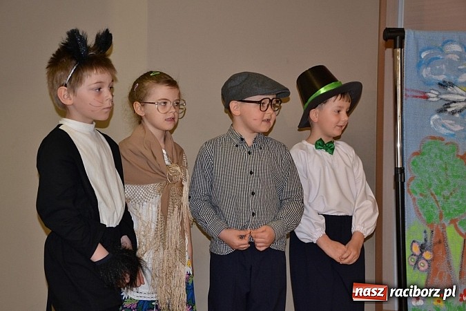 Zdjęcie w galerii na portalu naszraciborz.pl: XXIII Międzynarodowy Przegląd Teatrzyków Przedszkolnych w Tworkowie - FOTOREPORTAŻ wiadomości z regionu