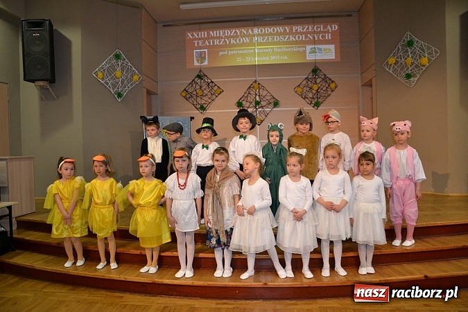 Zdjęcie w galerii na portalu naszraciborz.pl: XXIII Międzynarodowy Przegląd Teatrzyków Przedszkolnych w Tworkowie - FOTOREPORTAŻ wiadomości z regionu
