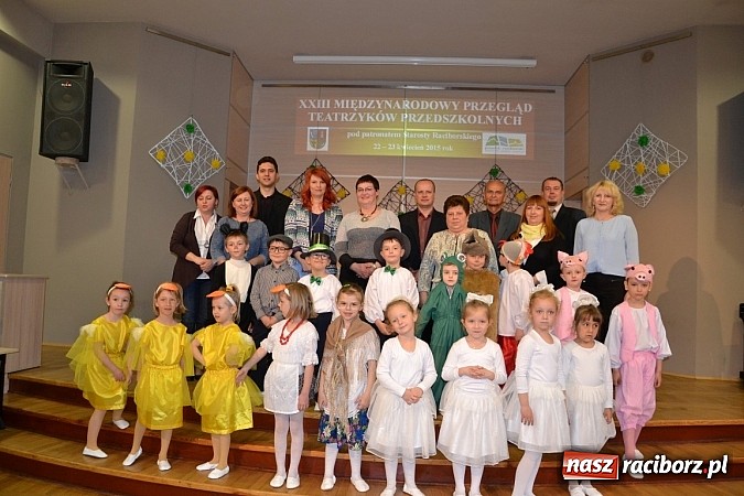 Zdjęcie w galerii na portalu naszraciborz.pl: XXIII Międzynarodowy Przegląd Teatrzyków Przedszkolnych w Tworkowie - FOTOREPORTAŻ wiadomości z regionu