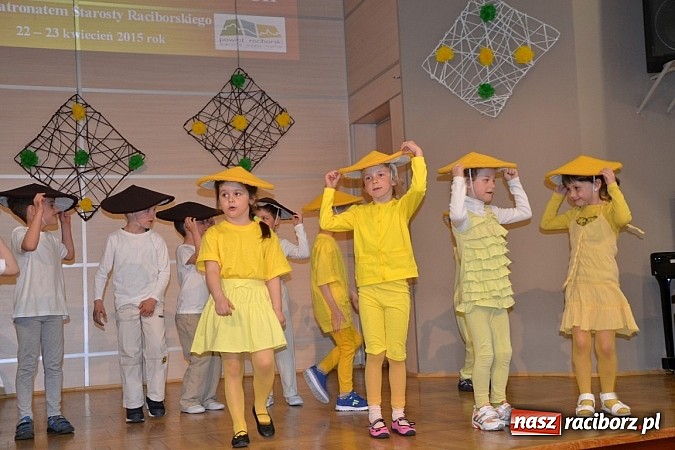 Zdjęcie w galerii na portalu naszraciborz.pl: XXIII Międzynarodowy Przegląd Teatrzyków Przedszkolnych w Tworkowie - FOTOREPORTAŻ wiadomości z regionu