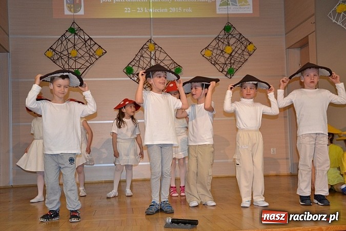 Zdjęcie w galerii na portalu naszraciborz.pl: XXIII Międzynarodowy Przegląd Teatrzyków Przedszkolnych w Tworkowie - FOTOREPORTAŻ wiadomości z regionu