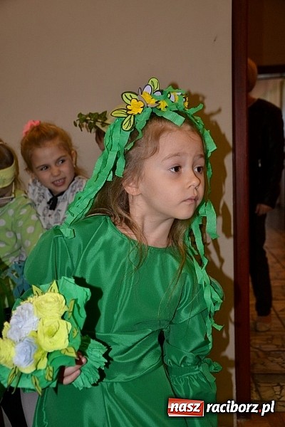 Zdjęcie w galerii na portalu naszraciborz.pl: XXIII Międzynarodowy Przegląd Teatrzyków Przedszkolnych w Tworkowie - FOTOREPORTAŻ wiadomości z regionu