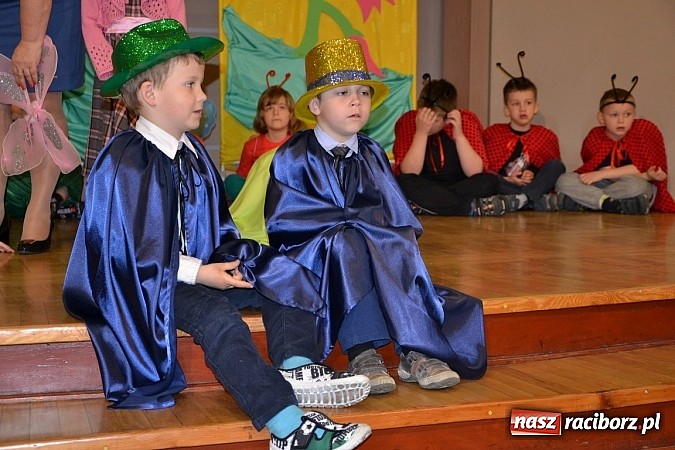 Zdjęcie w galerii na portalu naszraciborz.pl: XXIII Międzynarodowy Przegląd Teatrzyków Przedszkolnych w Tworkowie - FOTOREPORTAŻ wiadomości z regionu