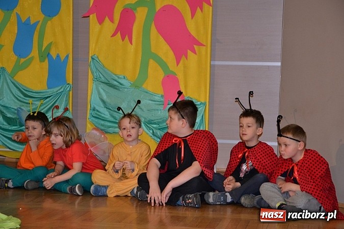 Zdjęcie w galerii na portalu naszraciborz.pl: XXIII Międzynarodowy Przegląd Teatrzyków Przedszkolnych w Tworkowie - FOTOREPORTAŻ wiadomości z regionu