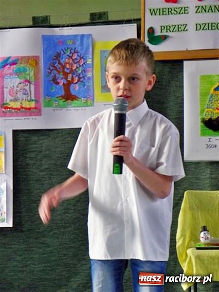 Zdjęcie w galerii na portalu naszraciborz.pl: O wesołym Maćku, co słodycze wcina – czyli wiersze znane i nieznane w szkole w Rudach  wiadomości z regionu