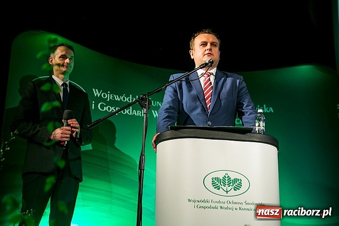 Zdjęcie w galerii na portalu naszraciborz.pl: Fundusz rozdał Zielone Czeki 2015 wiadomości z regionu