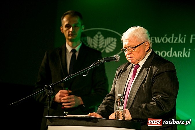 Zdjęcie w galerii na portalu naszraciborz.pl: Fundusz rozdał Zielone Czeki 2015 wiadomości z regionu