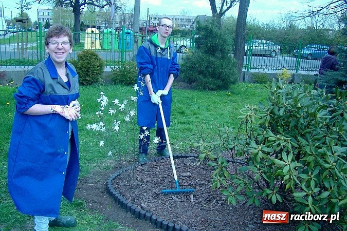 Zdjęcie w galerii na portalu naszraciborz.pl: Kolorowa wiosna w Zespole Szkół Specjalnych w Raciborzu wiadomości z regionu