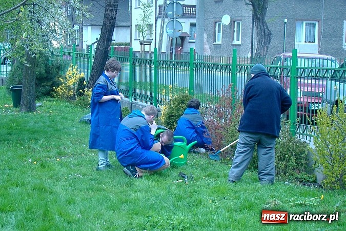 Zdjęcie w galerii na portalu naszraciborz.pl: Kolorowa wiosna w Zespole Szkół Specjalnych w Raciborzu wiadomości z regionu