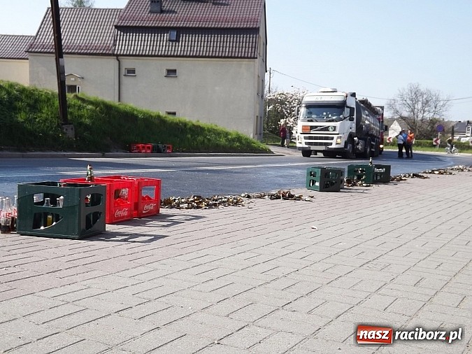 Zdjęcie w galerii na portalu naszraciborz.pl: Piwo popłynęło ulicą Kozielską! wiadomości z regionu