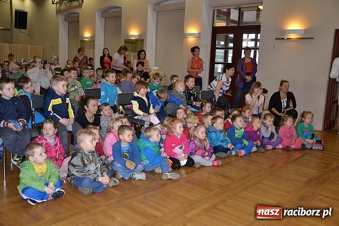 Zdjęcie w galerii na portalu naszraciborz.pl: XXIII  Międzynarodowy Przegląd Teatrzyków Przedszkolnych zakończony  wiadomości z regionu