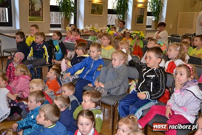 Zdjęcie w galerii na portalu naszraciborz.pl: XXIII  Międzynarodowy Przegląd Teatrzyków Przedszkolnych zakończony  wiadomości z regionu