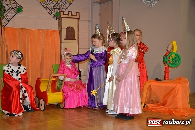 Zdjęcie w galerii na portalu naszraciborz.pl: XXIII  Międzynarodowy Przegląd Teatrzyków Przedszkolnych zakończony  wiadomości z regionu
