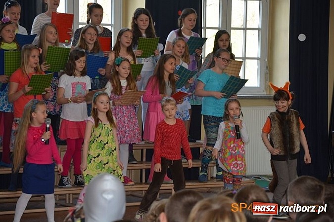 Zdjęcie w galerii na portalu naszraciborz.pl: Z energią zmieńmy źródła - Dzień Ziemi w SP4  wiadomości z regionu