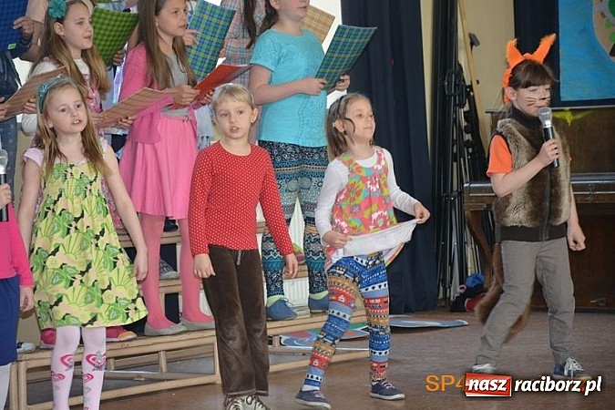 Zdjęcie w galerii na portalu naszraciborz.pl: Z energią zmieńmy źródła - Dzień Ziemi w SP4  wiadomości z regionu