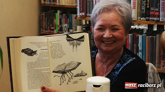 Zdjęcie w galerii na portalu naszraciborz.pl: Jeść przyzwoicie, czyli kolejne spotkanie Dyskusyjnego Klubu Książki  wiadomości z regionu