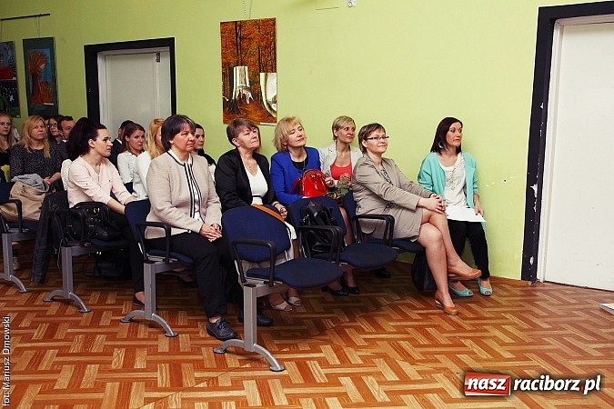 Zdjęcie w galerii na portalu naszraciborz.pl: Maturzyści z ZSZ zakończyli rok szkolny w MDK wiadomości z regionu