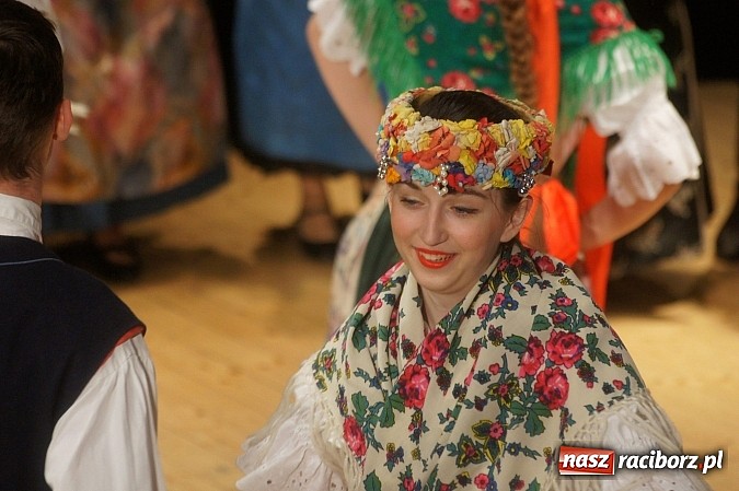 Zdjęcie w galerii na portalu naszraciborz.pl: Niedziela pełna folkloru w raciborskiej Strzesze wiadomości z regionu