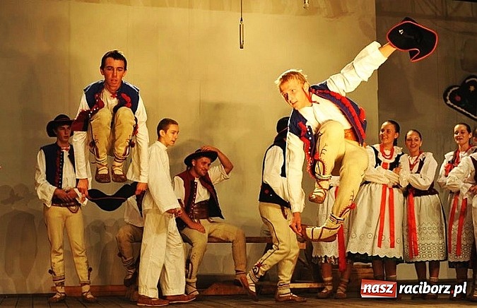 Zdjęcie w galerii na portalu naszraciborz.pl: Niedziela pełna folkloru w raciborskiej Strzesze wiadomości z regionu