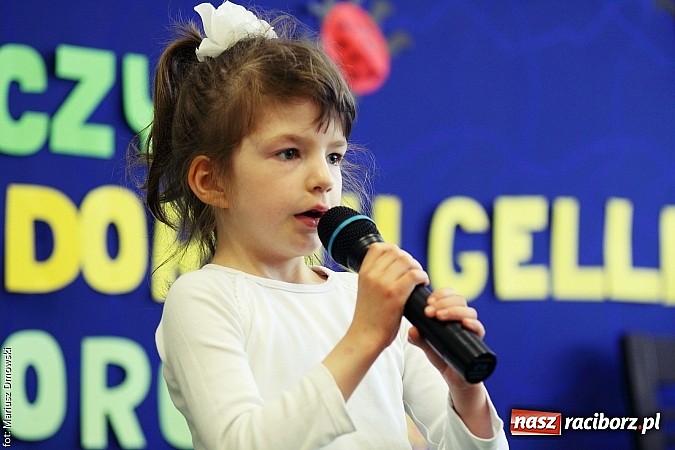 Zdjęcie w galerii na portalu naszraciborz.pl: W Krzanowicach przedszkolaki recytowały wiersze wiadomości z regionu