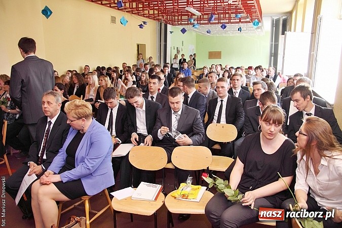 Zdjęcie w galerii na portalu naszraciborz.pl: Z Budowlanki odszedł wyjątkowy rocznik wiadomości z regionu
