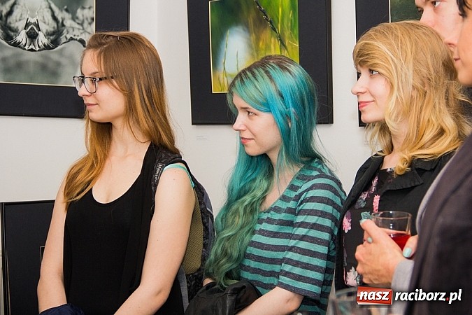 Zdjęcie w galerii na portalu naszraciborz.pl: Żywioły Natury w Galerii Czarny Kot wiadomości z regionu
